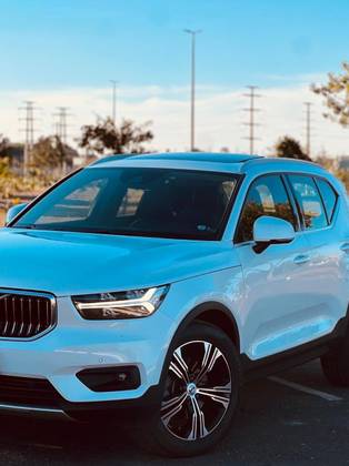 VOLVO XC40 2.0 T4 GASOLINA INSCRIPTION GEARTRONIC
